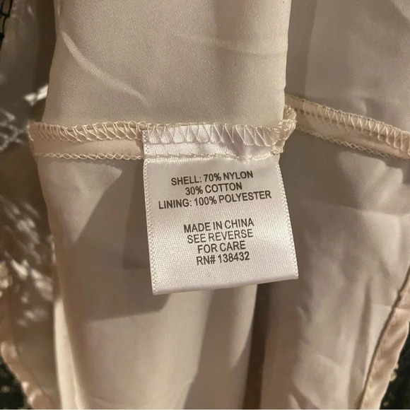 NWT ModCloth A Night Like This Black White Lace Halter Formal Maxi Dress Size 8 - Picture 14 of 15